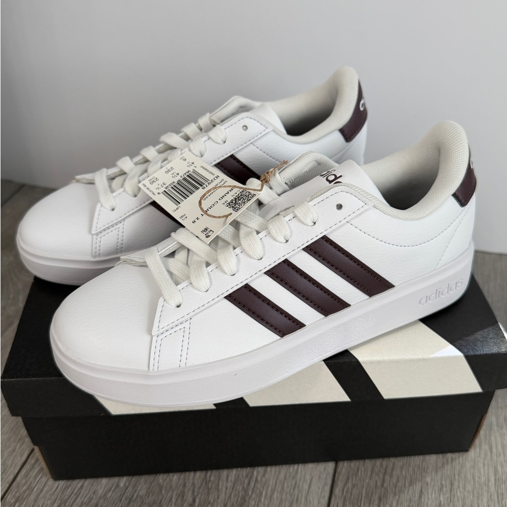 Adidas Women’s Grand Court 2.0 Shoes New